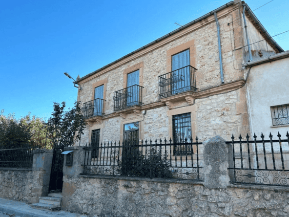 tejares property