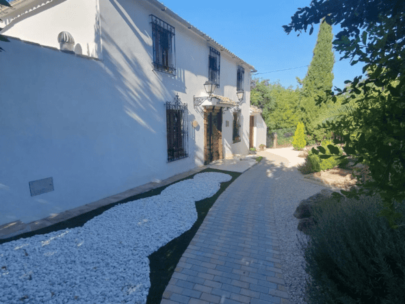 loja property