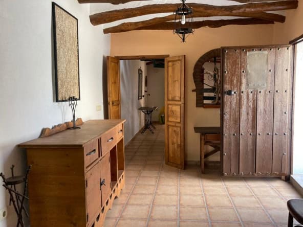 valor property